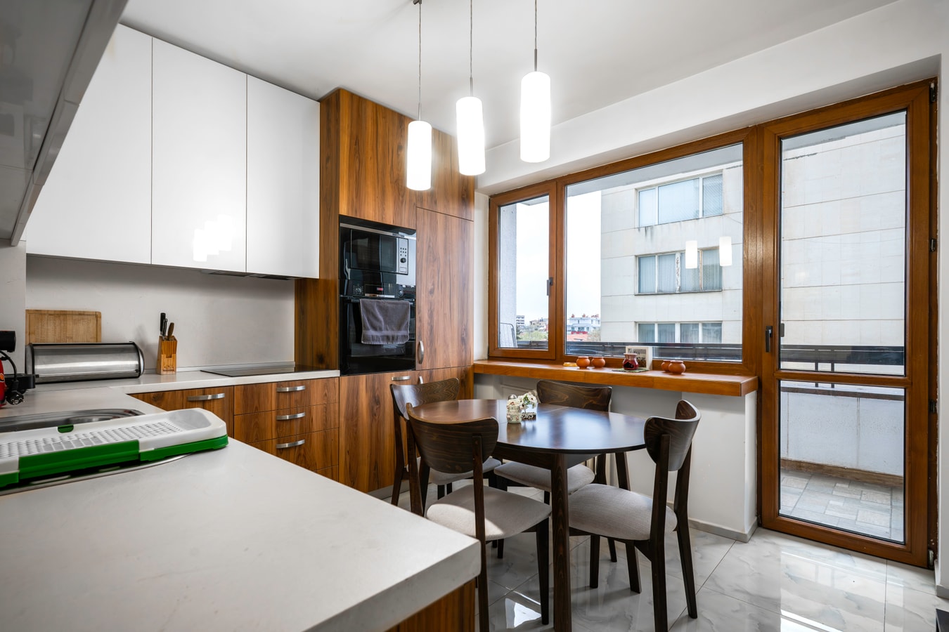 The Cosmopolitan Shine 1-BDR Pet-Friendly Flat Flat Manager Booking