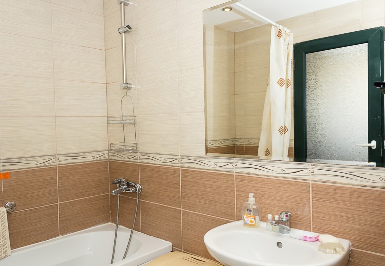 Comfortable Studio in Hotel Sveta Elena 9 Flat Manager Booking