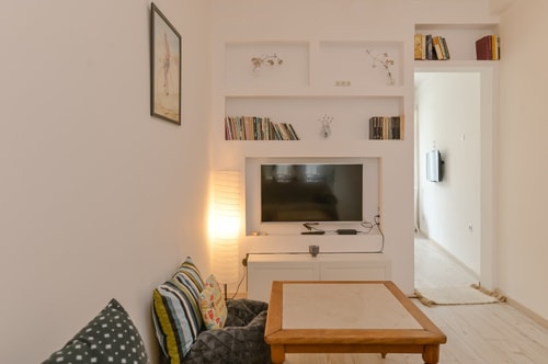 The Simple Place ~ Close to Slaveykov Square 7 Flat Manager Booking