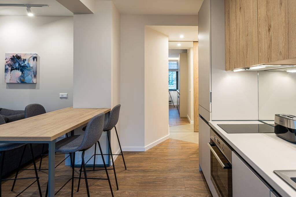 North 2.1-New Modern 1BD Apartment in Sofia Center Flataway