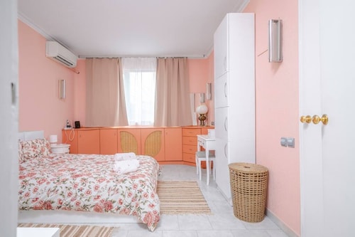 Cozy Apartment near Vitosha Street 11 Flataway