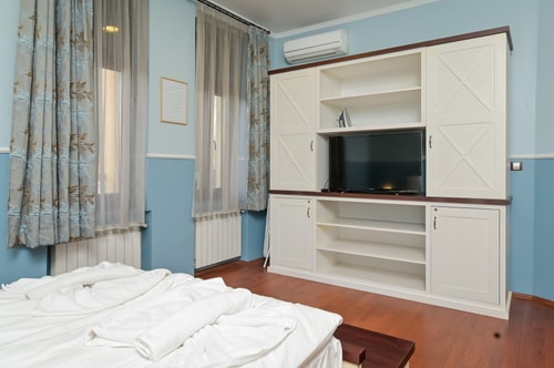 Life in Colors ~ Two-Bedroom Premium Apartment 18 Flat Manager Booking