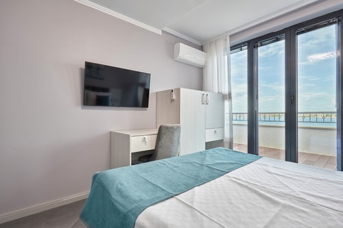 3BD Beach Paradise with a Stunning View + Parking 16 Flat Manager Booking