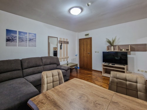 Central Bansko Flat for Rent, Near the Gondola 1 Flat Manager Booking