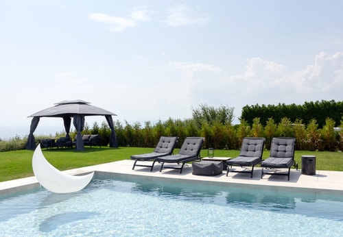 Luxury 4-bedroom Villa in Black Sea Rama Resort 24 Flat Manager Booking