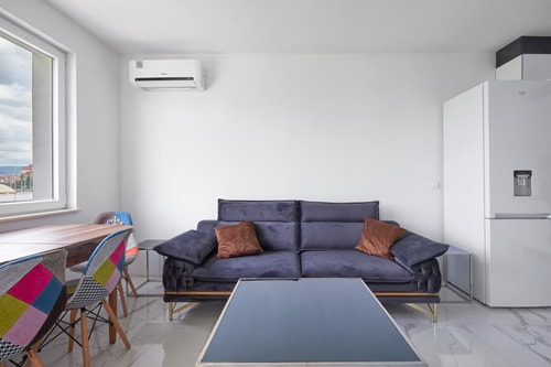 Sunny Seaside Retreat: 2BD Apartment in Nesebar 2 Flat Manager Booking