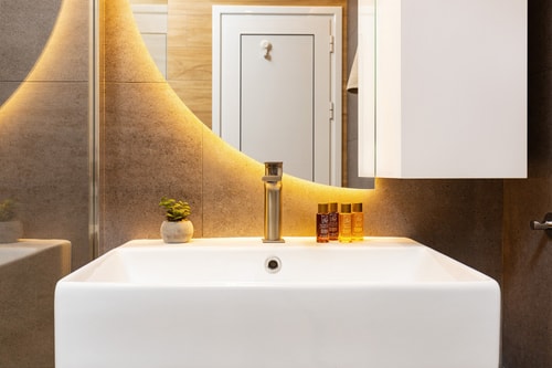 Platinum Designer Flat with Balcony & Parking 1 Flat Manager Booking