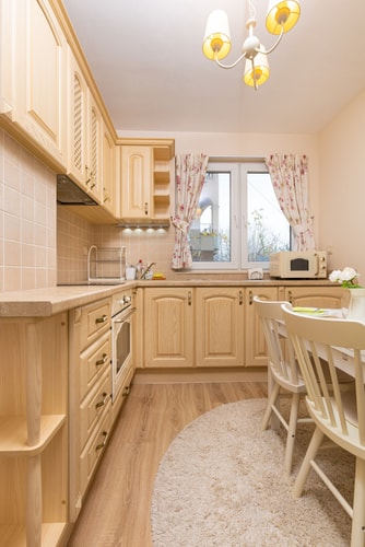 Bright & Cozy 1BD Flat with a Terrace and Parking 8 Flat Manager Booking