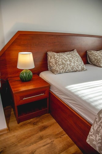 Nessebar's NEW Town TOP Centre 2-BDR Apartment 24 Flat Manager Booking