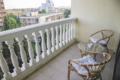 Private Studio in Planet Hotel, Sunny Beach Center 20 Flat Manager Booking