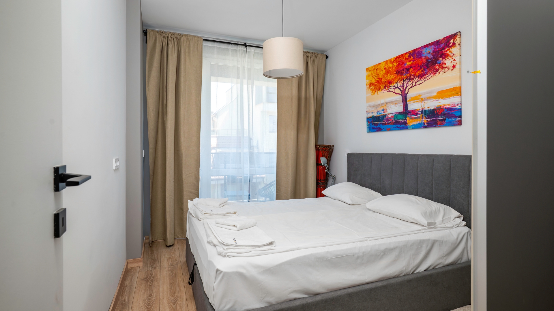 Simon's Apartment - 1BDR at Cherkovna Residence 18 Flat Manager Booking