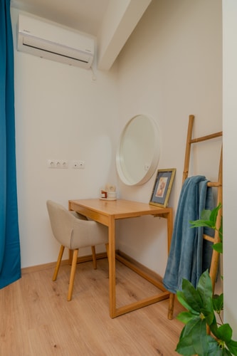 Bright Urban Retreat - Central Sofia 1BD Apartment 17 Flat Manager Booking