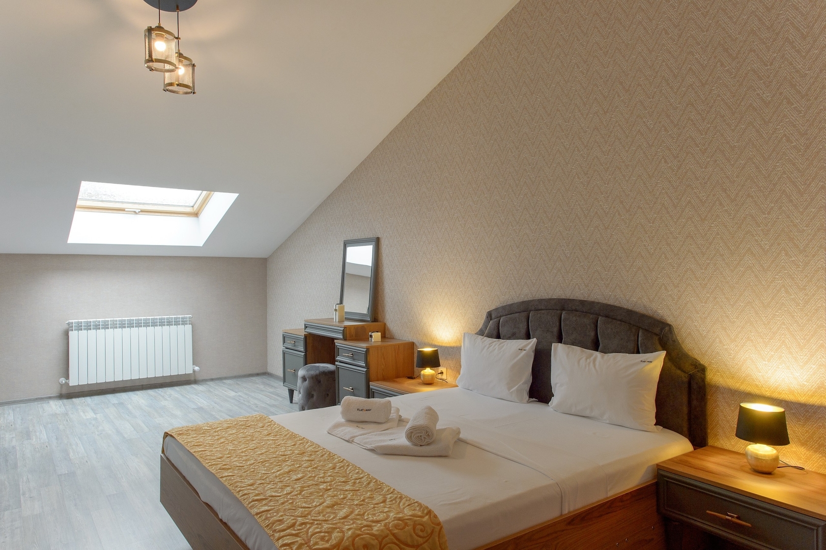 Luxury 2-bedroom apartment by Studenets Center 25 Flat Manager Booking