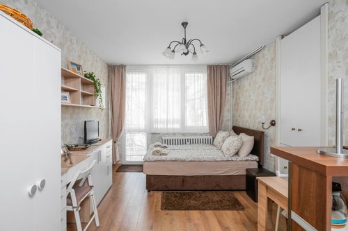 Cozy Studio in Top Centre 2 Flat Manager Booking