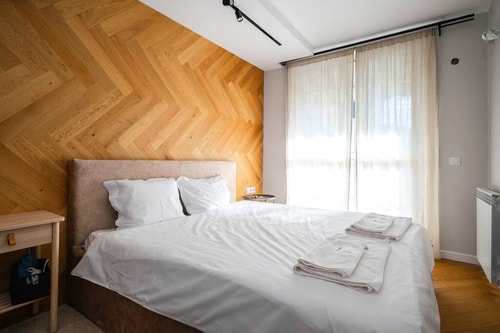 Exclusive One-Bedroom Retreat 2 Flataway