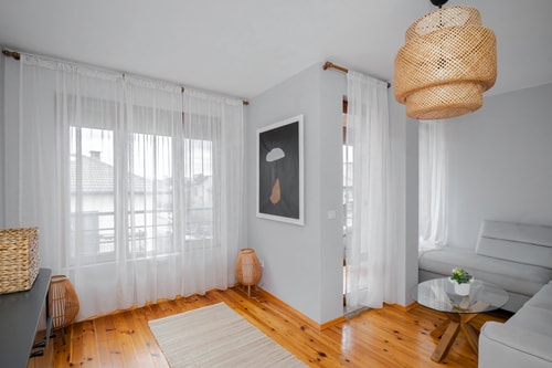 AeroLuxe Living 1BD Apartment 0 Flat Manager Booking