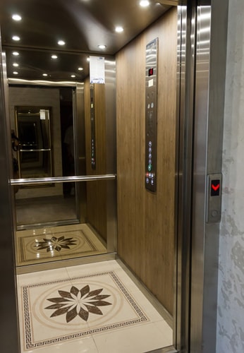 Warm&Comfy 3BD Apt Varna Center 68 Flat Manager Booking