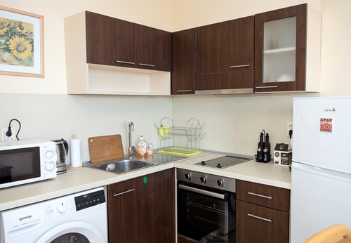 Cozy Retreat with Sea View & Balcony | Nikea Park 10 Flat Manager Booking