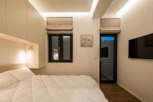 South 2.2 - Brand New Modern 1BD in Sofia Center 8 Flat Manager Booking