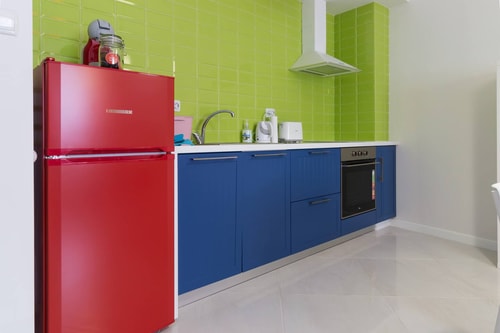 Pop your C-O-L-O-R-S - Funky and Modern 1BDR. Apt. 13 Flat Manager Booking