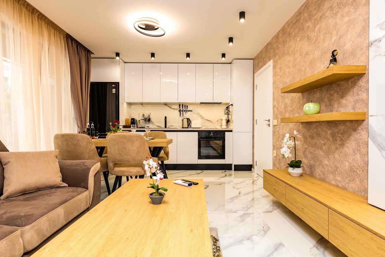 1-Bedroom Retreat near Plovdiv's Historic Old Town 6 Flat Manager Booking