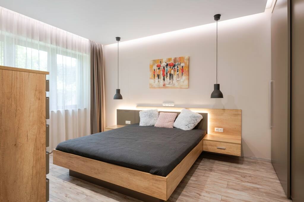 Elegant Escape in The Heart of The City 13 Flat Manager Booking