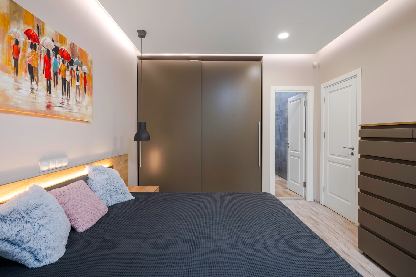 Elegant Escape in The Heart of The City 15 Flat Manager Booking