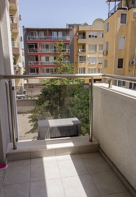 Homey 1-BD Apartment in Varna 4 Flataway