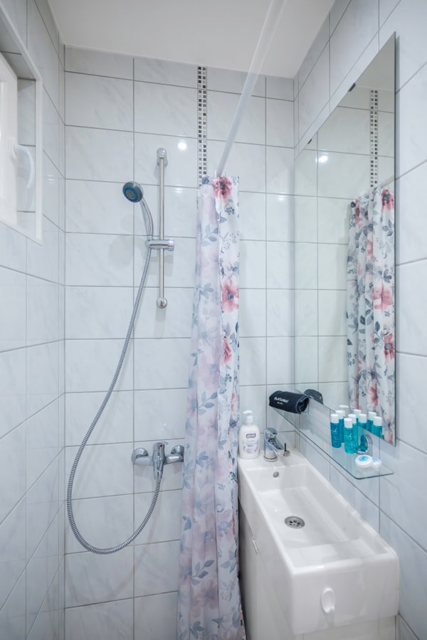 1BD flat with Desk on Russian Monument Square 19 Flat Manager Booking