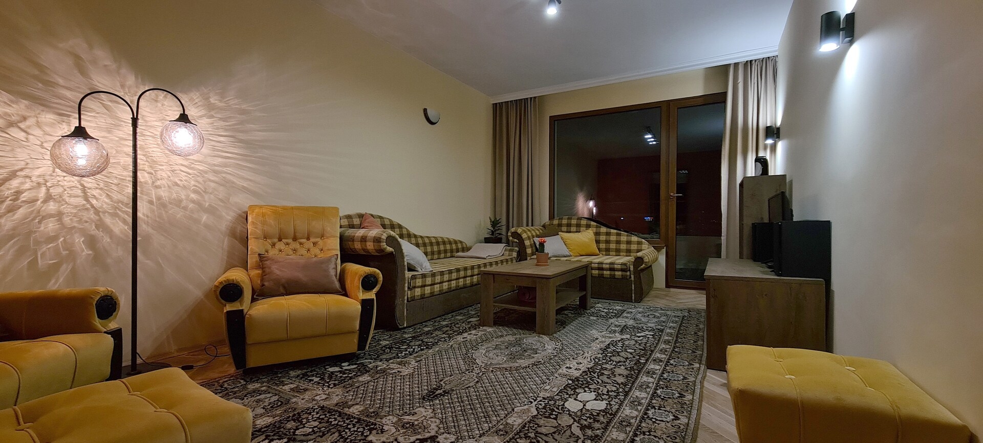 Panoramic and Spacious Flat near the City Centre 2 Flat Manager Booking