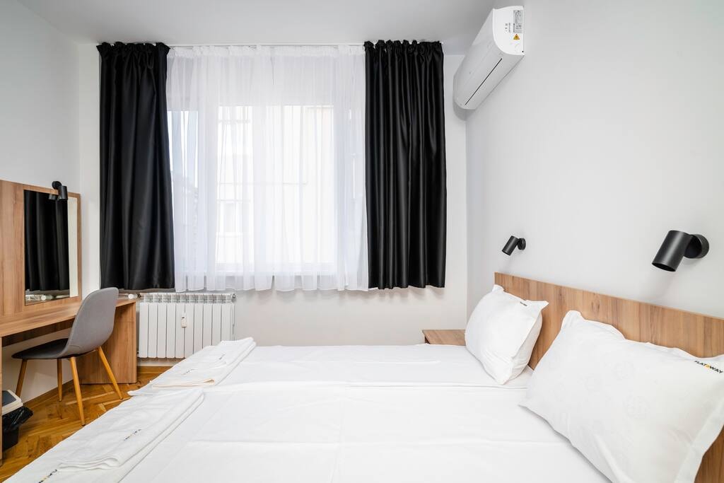 Cozy Studio Near Alexander Nevski Cathedral - Yang Flataway