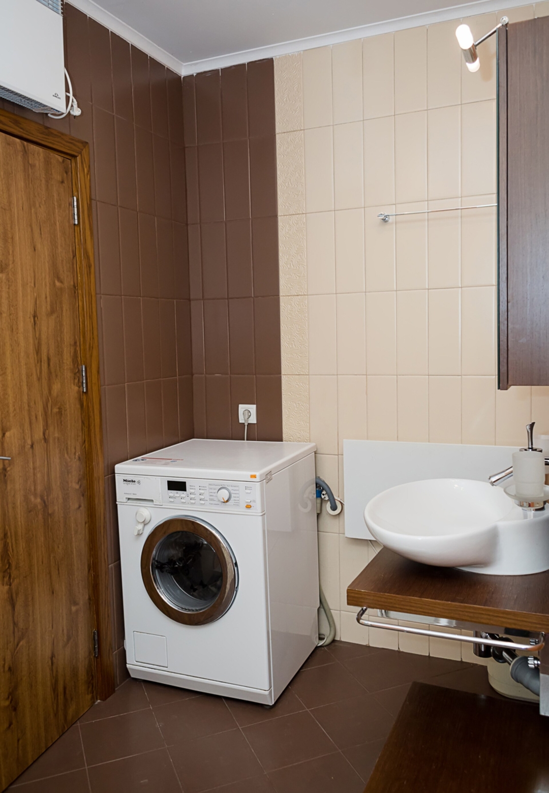 Modern 1-Bedroom Retreat in Varna’s Sea Garden 21 Flat Manager Booking