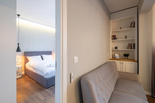 Designer & Cozy 2BD Flat In the city center 16 Flat Manager Booking