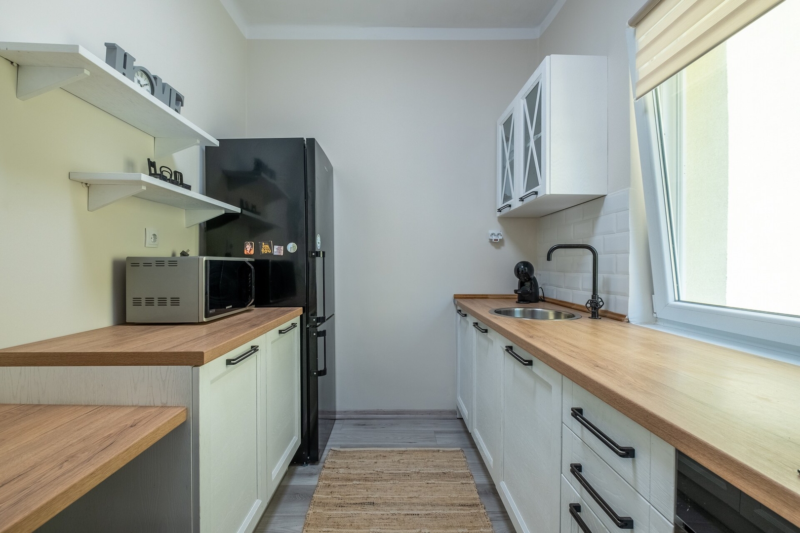 Central Charm ~ 2BD apartment close to NDK 10 Flat Manager Booking