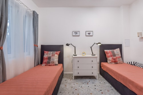 Cosy & renovated 2BD flat near Vitoshka 3 Flat Manager Booking