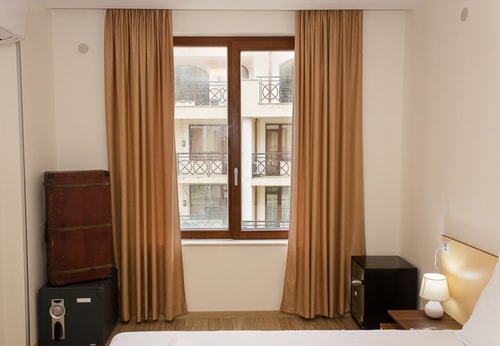 Golden Sands Center ~ 1BD Flat with Balcony 4 Flat Manager Booking