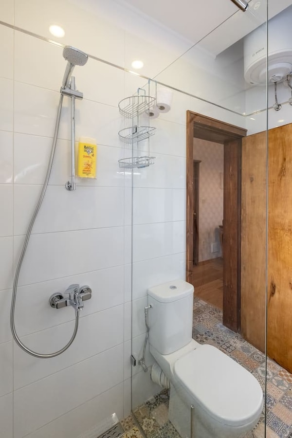 ARTilcious Two Bedroom Park View Apartment 7 Flat Manager Booking