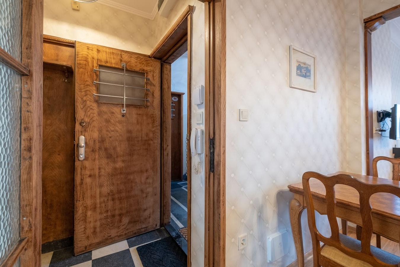 ARTilcious Two Bedroom Park View Apartment 32 Flat Manager Booking