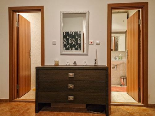 Cozy 2-Bedroom Stay with Parking in OLD INN Bansko 13 Flat Manager Booking