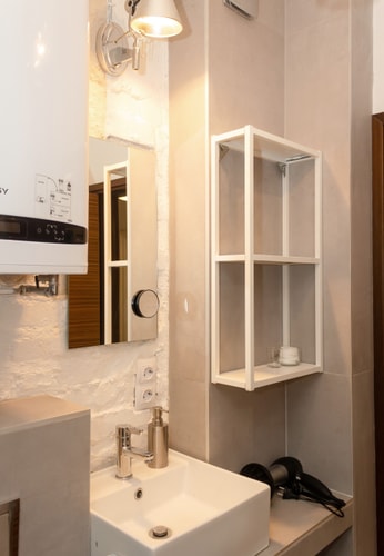 Bright & Spacious Apartment with a Charming Balcon 18 Flat Manager Booking