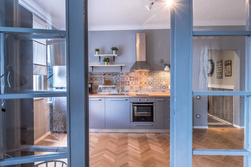 Dondukov Boulevard Two Bedroom Designer Suite 1 Flat Manager Booking