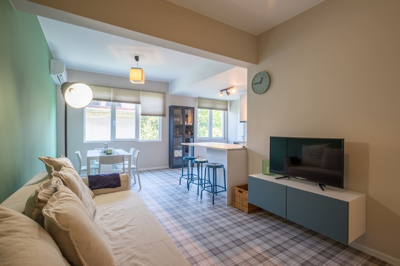 Enjoy The Ride | 2-BDR Lozenec Central Apartment 0 Flat Manager Booking
