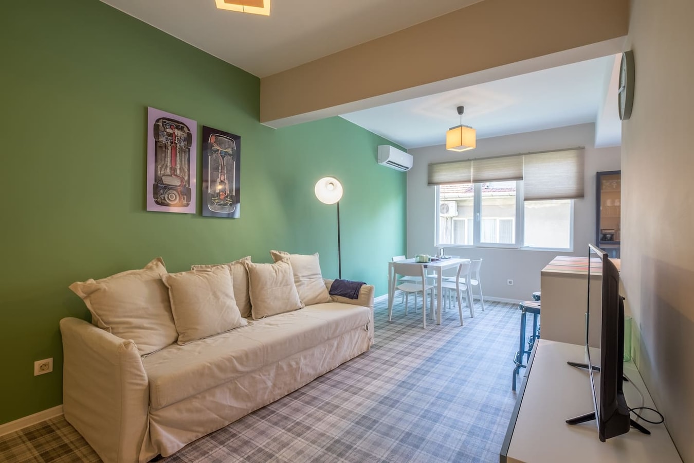 Enjoy The Ride | 2-BDR Lozenec Central Apartment 5 Flat Manager Booking