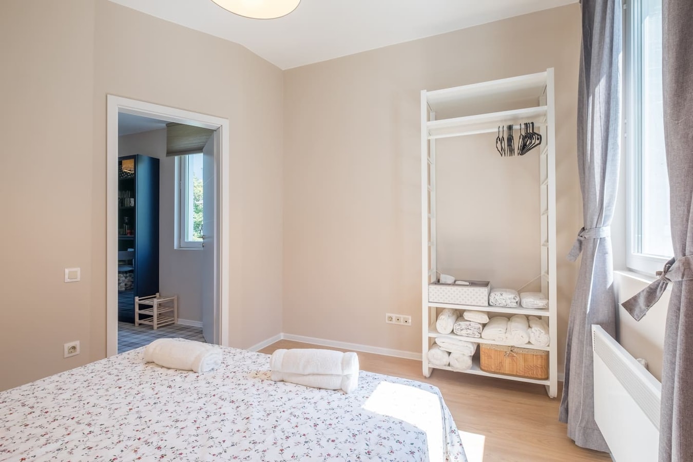 Enjoy The Ride | 2-BDR Lozenec Central Apartment 18 Flat Manager Booking
