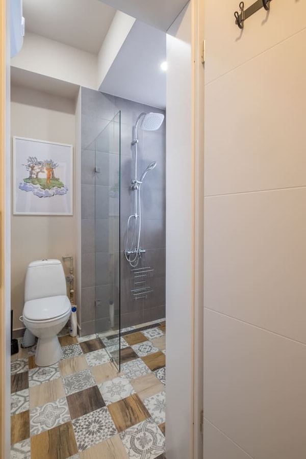 Enjoy The Ride | 2-BDR Lozenec Central Apartment 24 Flat Manager Booking