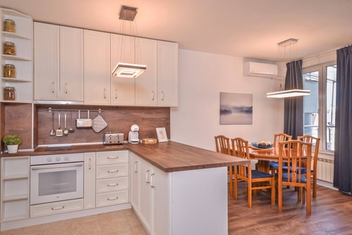 South Park, Vitosha View, 2-BDR, 2-BTHR Apartment 2 Flat Manager Booking