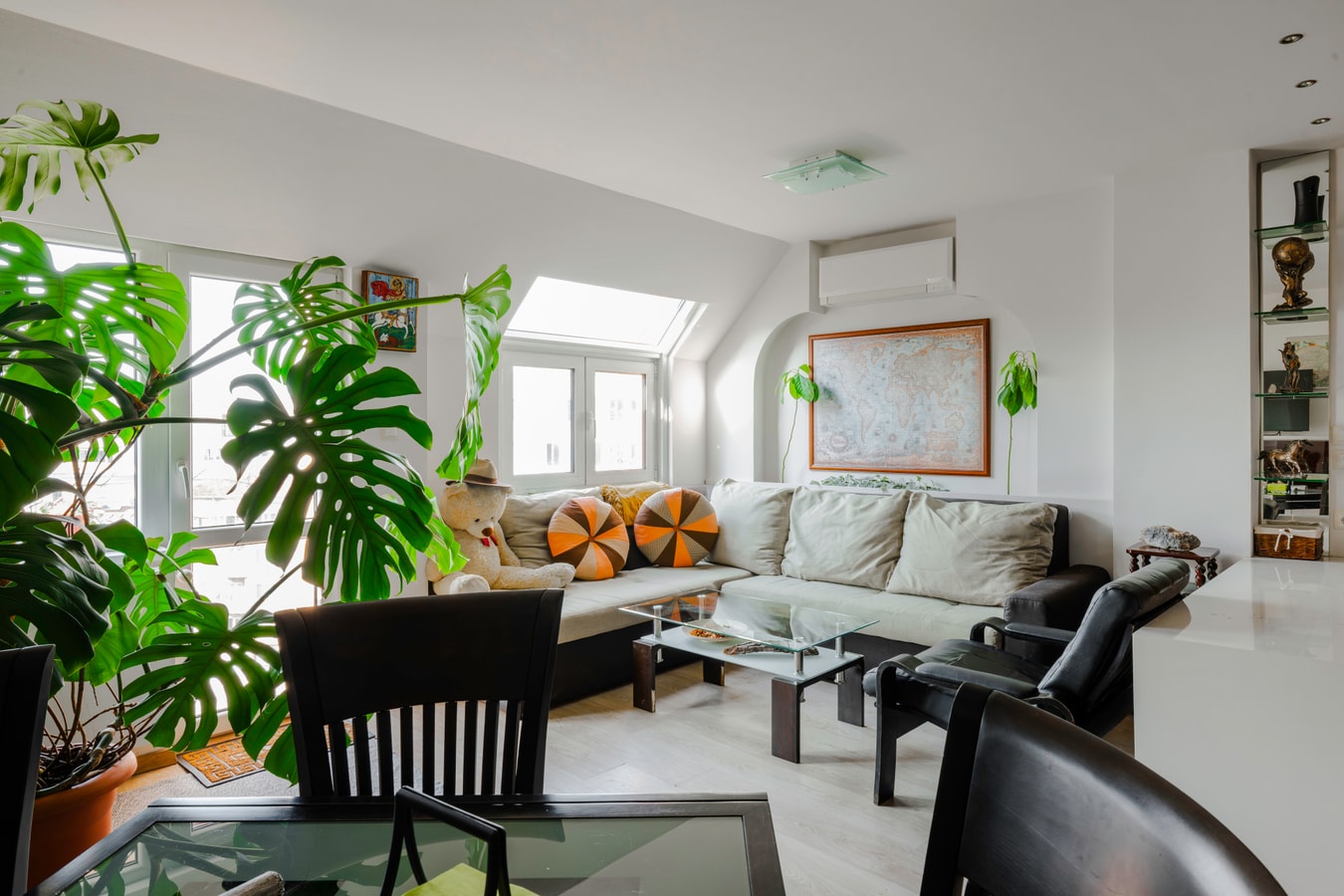 Cozy and Bright 2BD apartment with a terrace Flataway