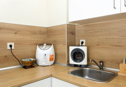 Cozy 1BD Flat in Golden Sands with All You Need 7 Flat Manager Booking