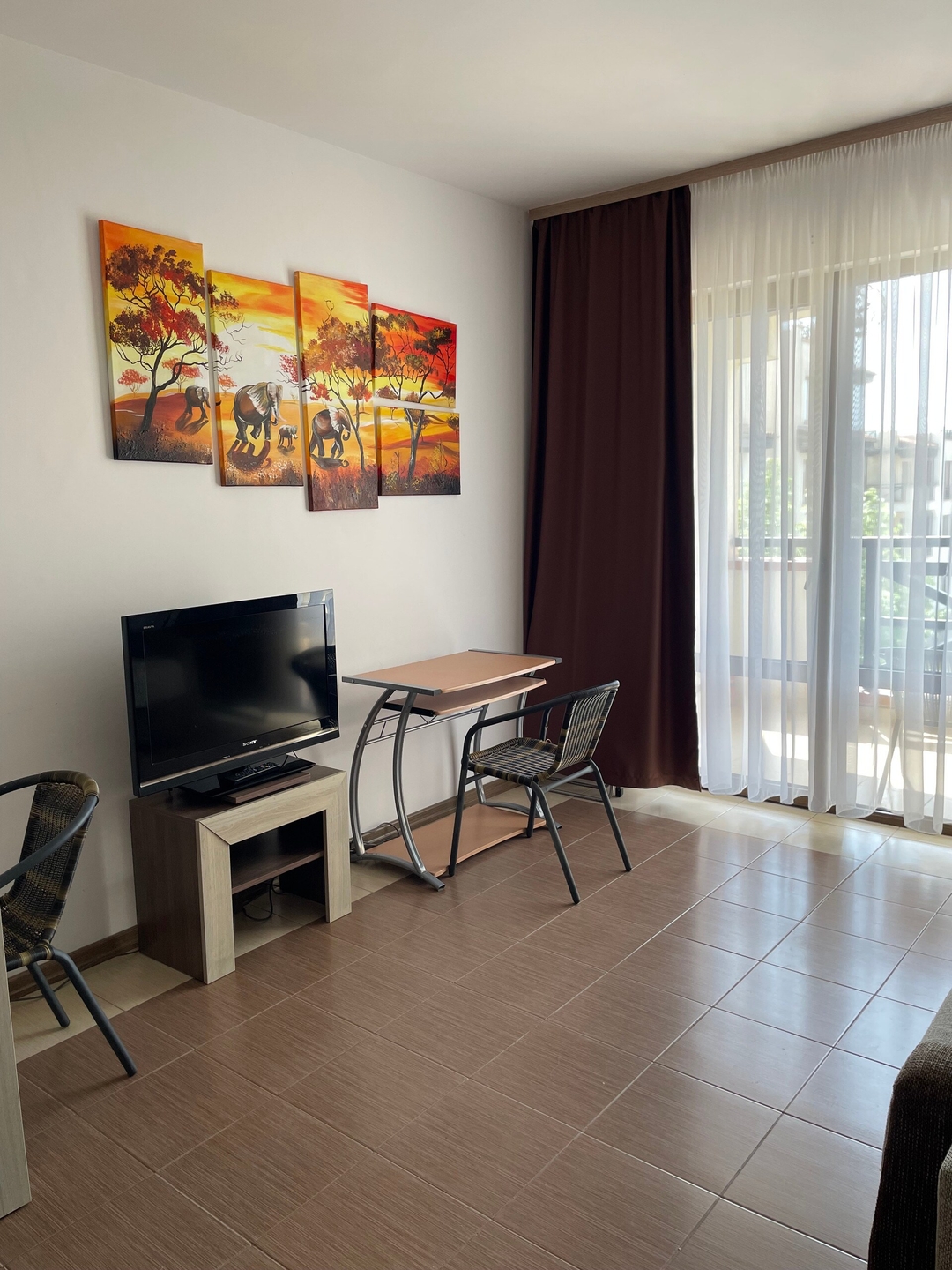 1BD Flat on the Beach with Parking 6 Flat Manager Booking