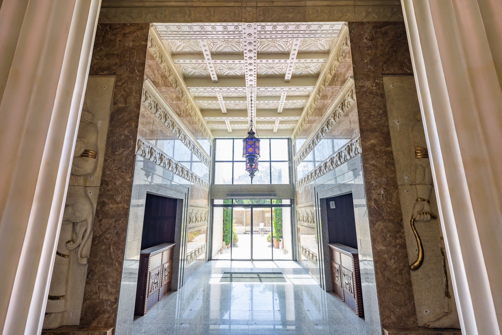 Elegant Apartment with Balcony in Argisht Palace 26 Flat Manager Booking
